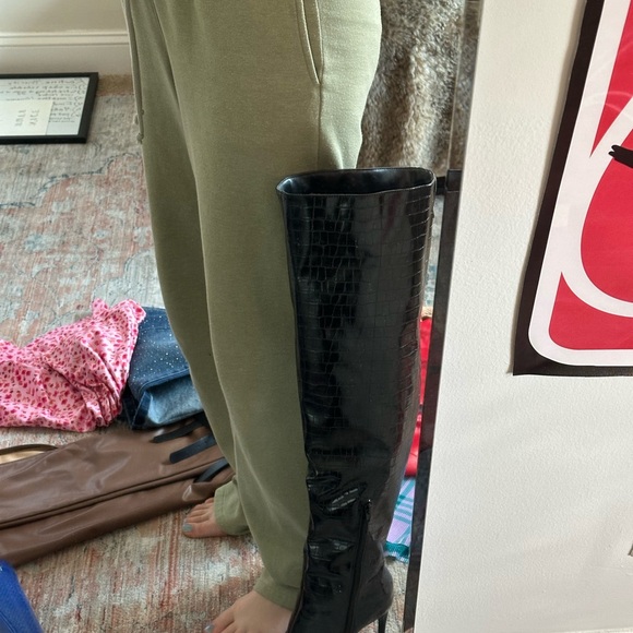 Black Croc-Embossed thigh High Boots - Picture 12 of 12